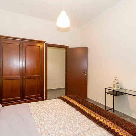 Apartment Boucheron Near Piazza Statuto! Turin