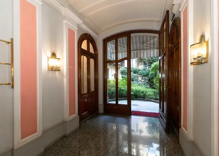 Hotel Boucheron Near Piazza Statuto! *